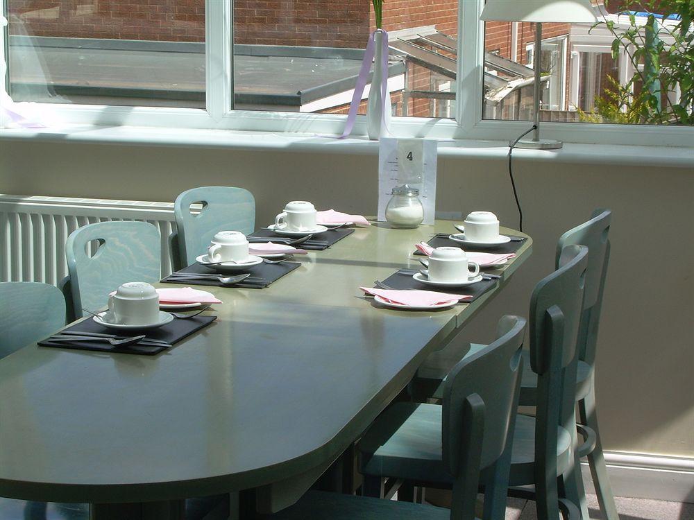 Green Gables Hotel สการ์โบโรห์ ภายนอก รูปภาพ